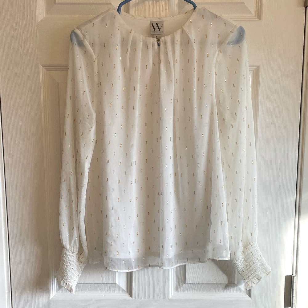 SOLD Worthington top white with gold embellishments